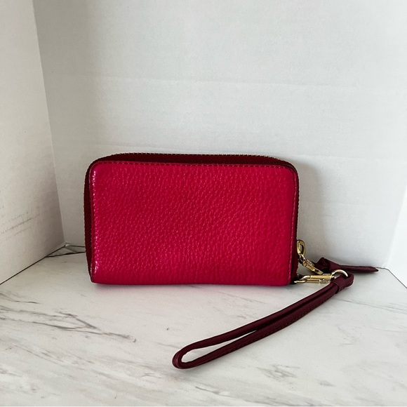 Tory Burch Burgundy Fuchsia Pink Wristlet Wallet Leather & Gold Tone Hardware - Picture 2 of 11